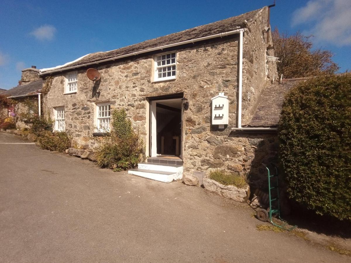 Pandy Cymunod Bed & Breakfast